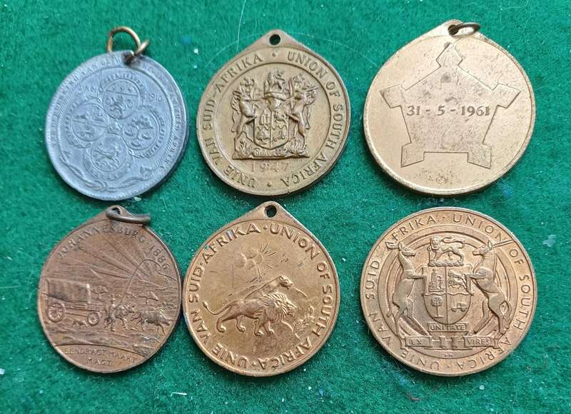 SA selection of 6 commemorative medals, No 2
