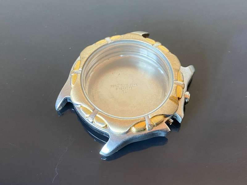 SEIKO 5M43 case