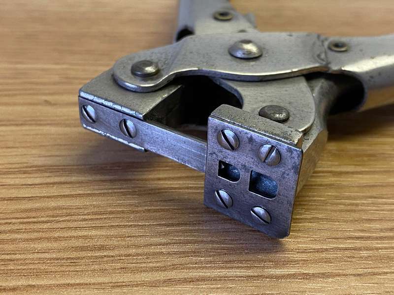 Watchmakers tool