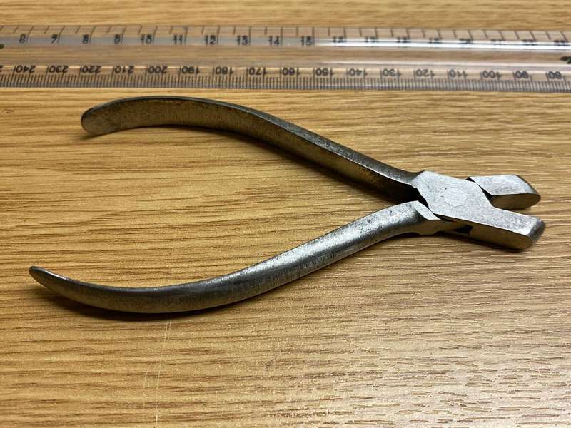 Watchmakers pliers