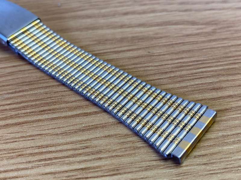 18mm stainless steel bracelet with gold accents