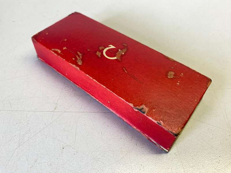 OMEGA - watch box