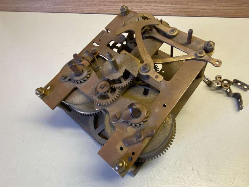 English made  clock movement - incomplete - parts/repair