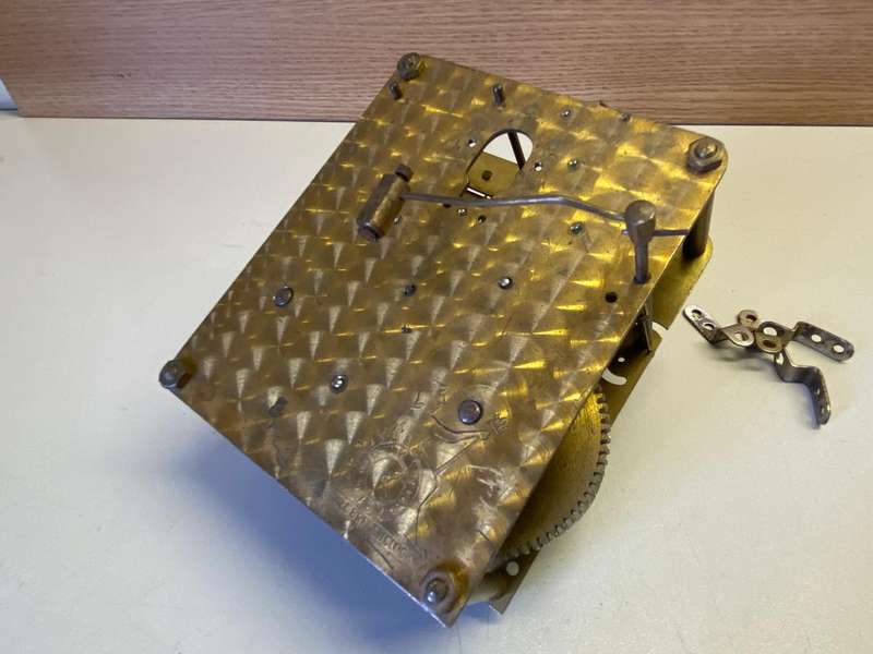 English made  clock movement - incomplete - parts/repair