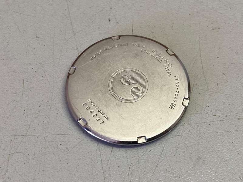 SEIKO 7T32 case