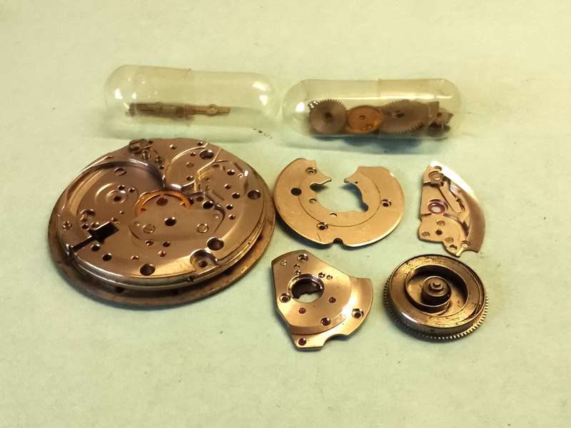 CERTINA BRISTOL 228 - movement parts