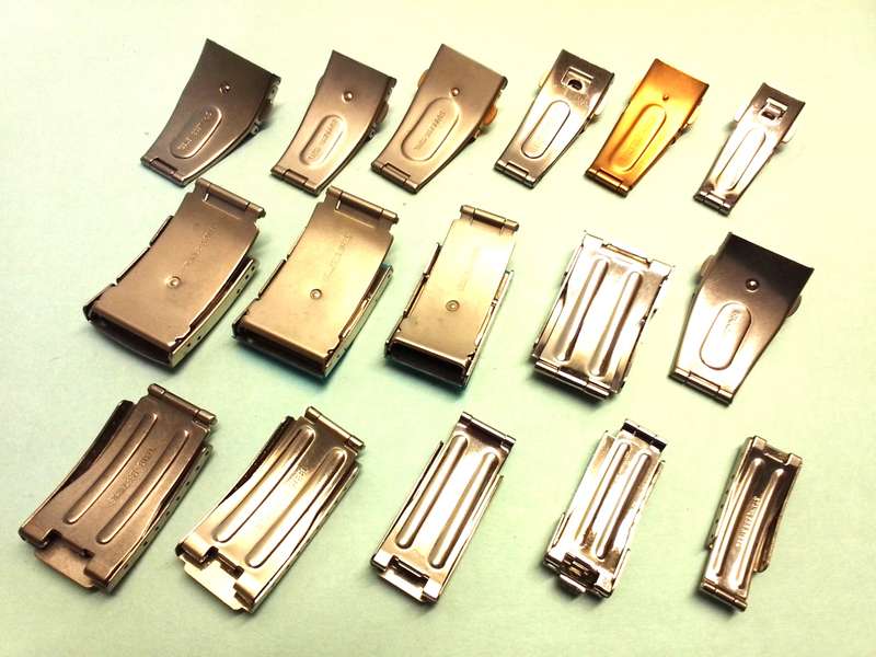 16 x tri-fold bracelet clasps