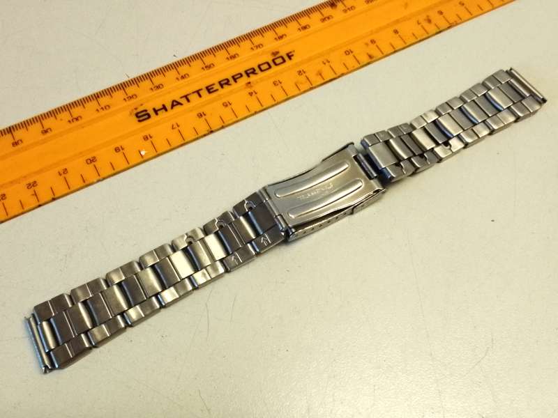 18mm stainless steel bracelet