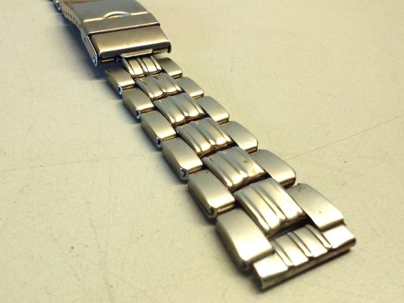 18mm stainless steel bracelet