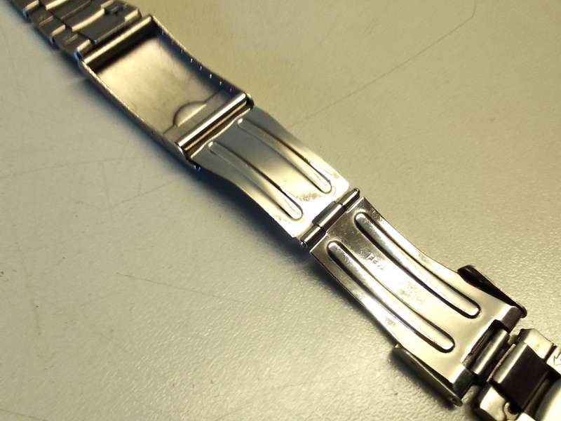 18mm stainless steel bracelet