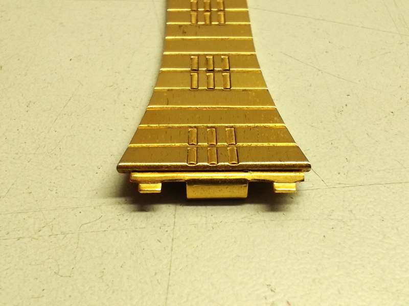 20mm gold tone stainless steel bracelet