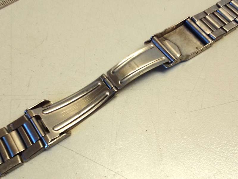 Used 20mm stainless steel bracelet