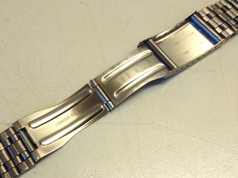 Used 20mm stainless steel bracelet