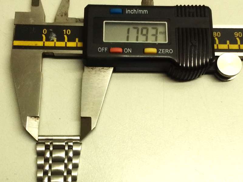 Used 18mm stainless steel bracelet