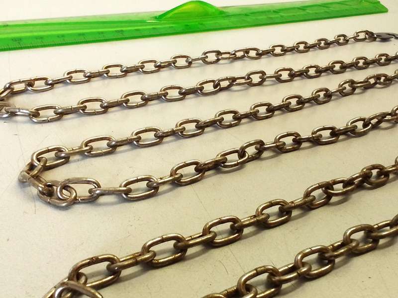 Clock chain