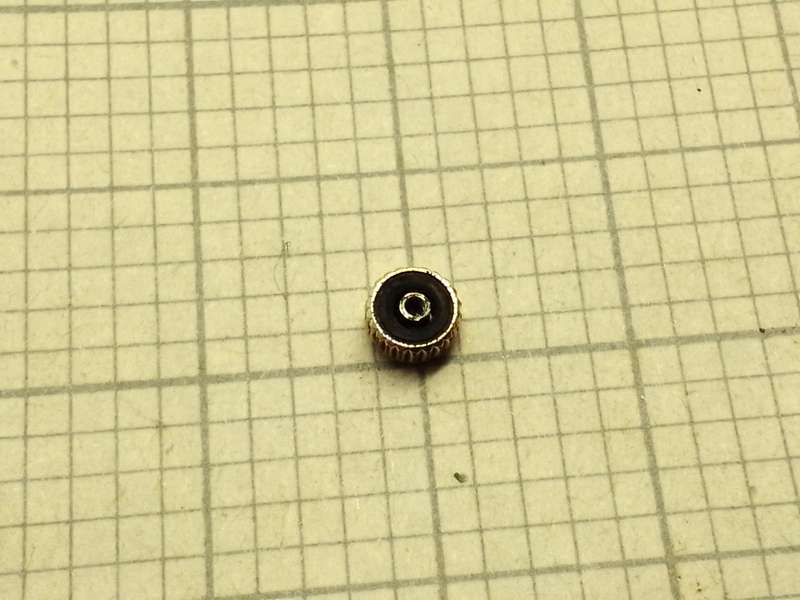 Omega gold crown - 4.5mm