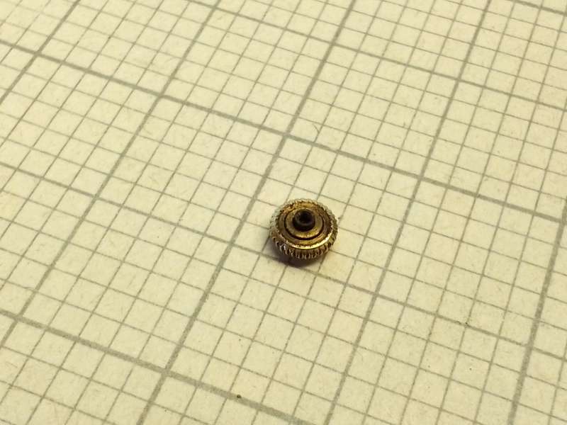 Omega gold crown - 4.5mm - #1