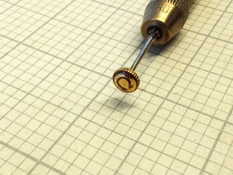 Omega gold crown - 4.5mm - #1