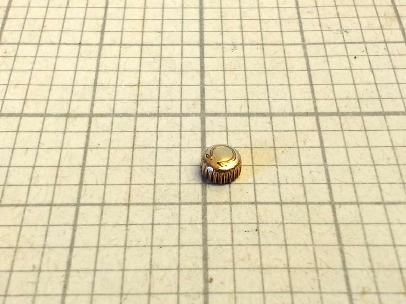 Omega gold crown - 3.3mm