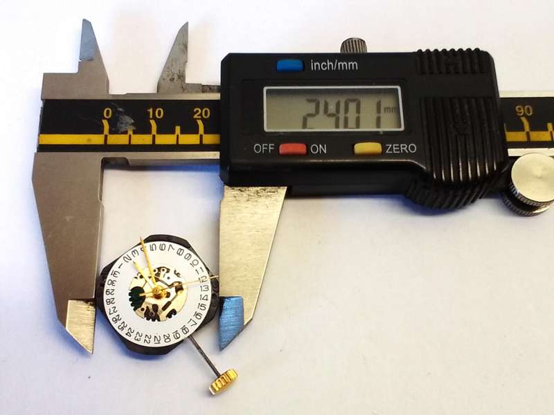 EPSON 732E quartz movement with hands