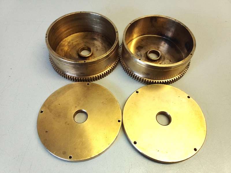 Large size clock mainspring barrels