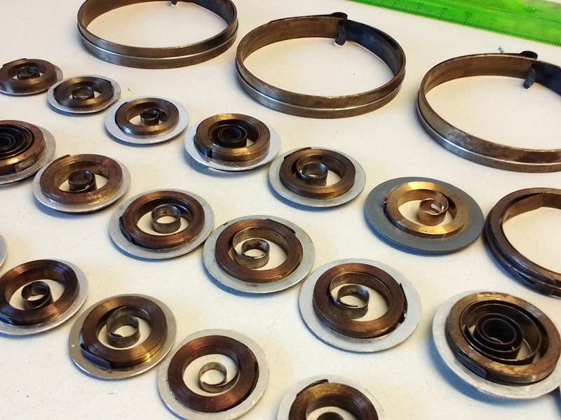 Assorted alarm clock springs