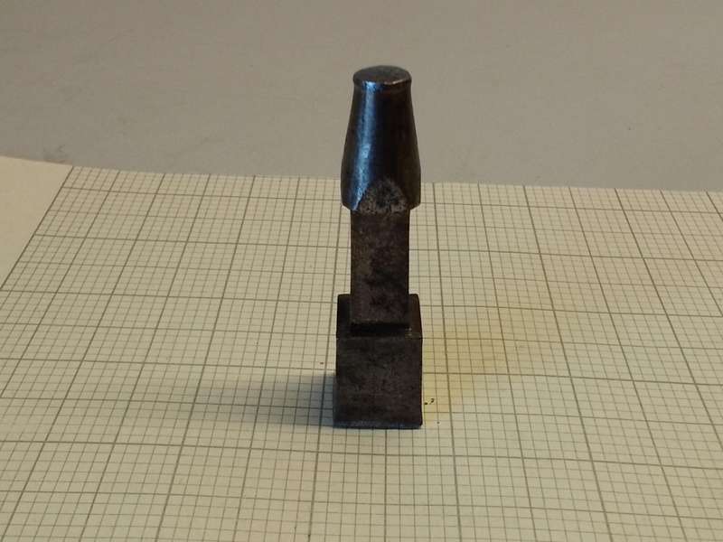 Watchmakers/jewelers small upright anvil