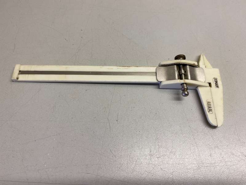 DGBM - vernier measuring caliper