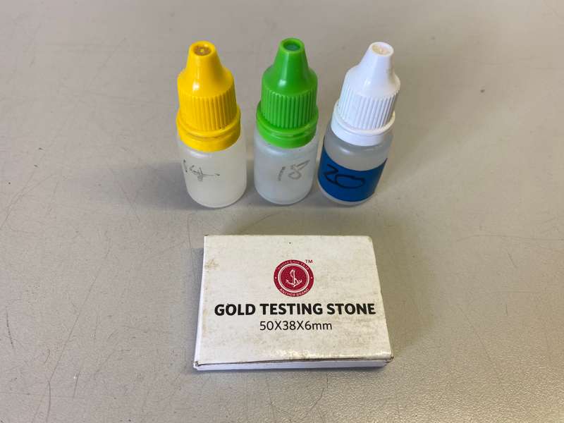 Gold testing kit