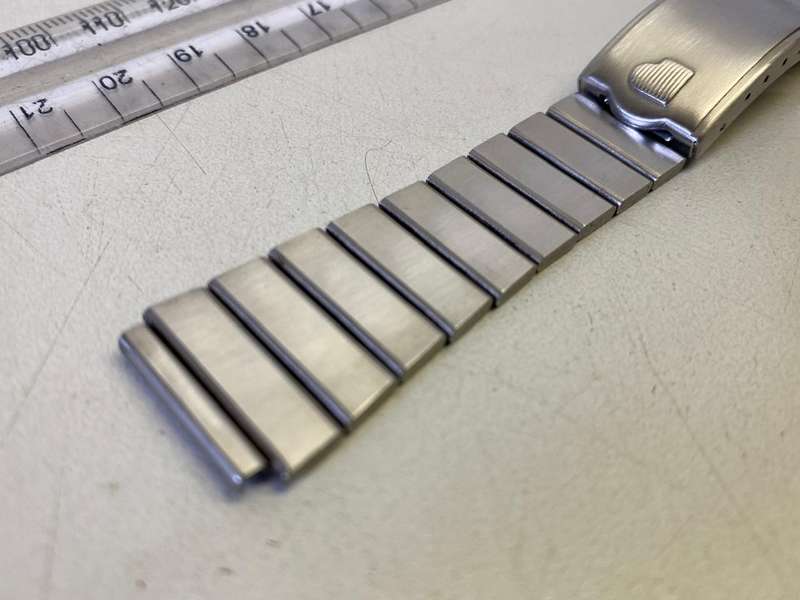PULSAR - 18mm stainless steel bracelet