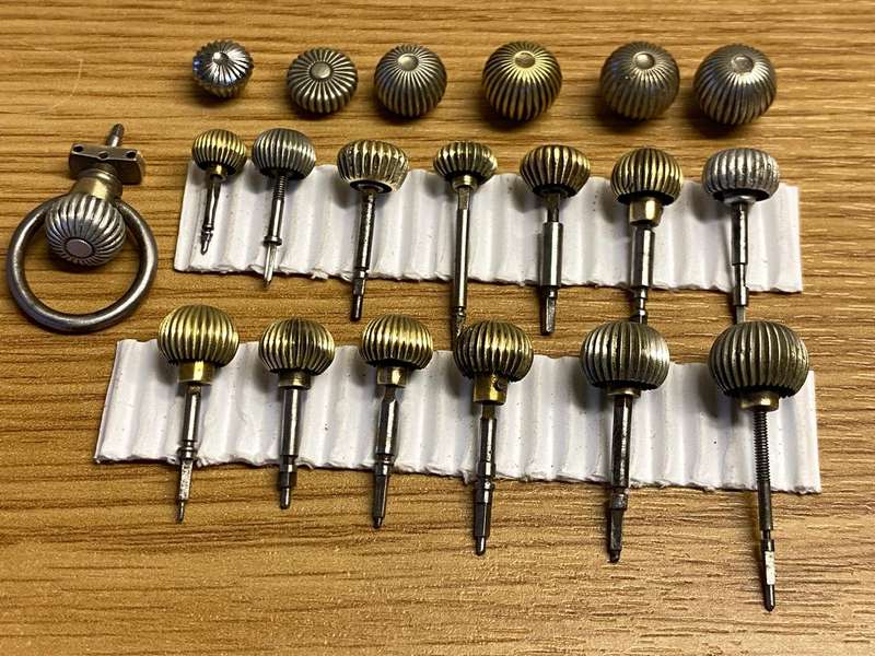 20 pocket watch crowns