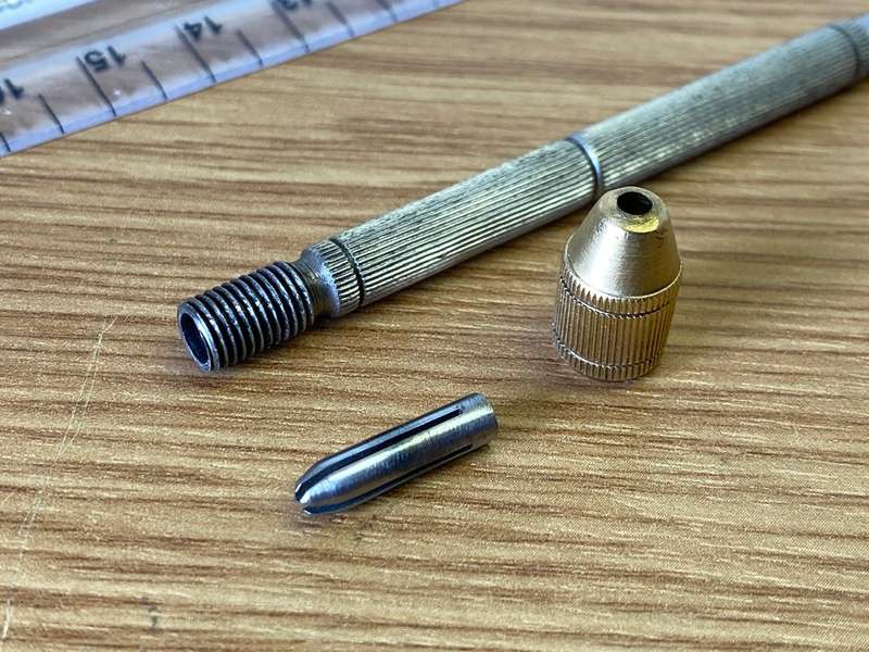Hand pin vise