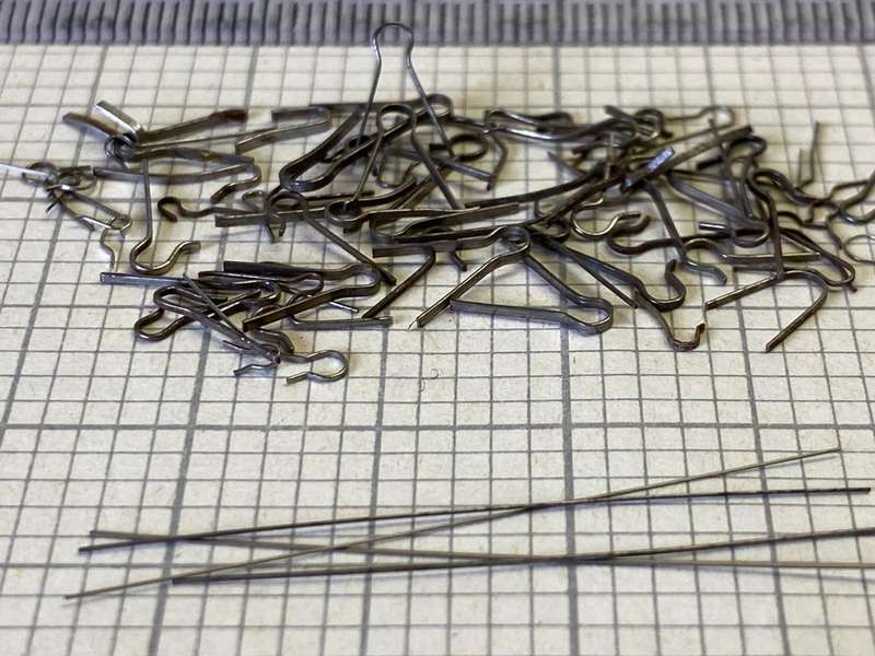 Watch movement return springs - 50+ pieces - lot 2