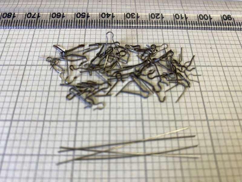 Watch movement return springs - 50+ pieces - lot 2