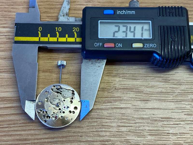 ETA 1080 movement