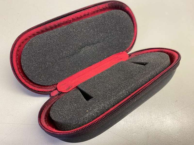 OMEGA - travel watch case