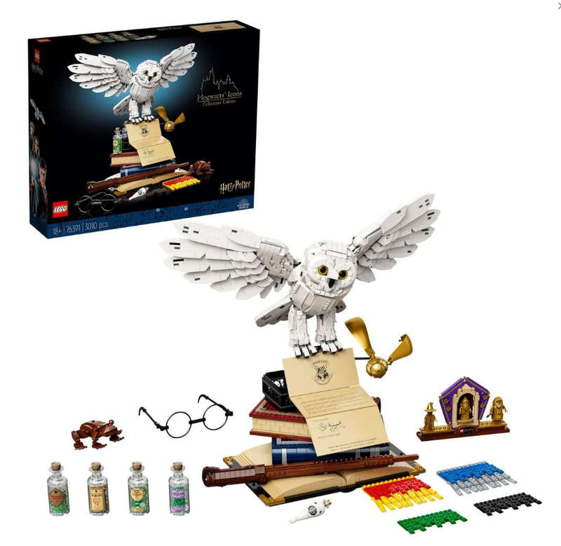 LEGO® Harry Potter Hogwarts Icons - Collectors' Edition 76391 (3,010 Pieces)