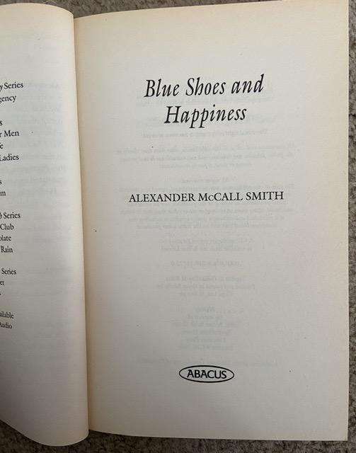 Blue Shoes and Happiness - Alexander McCall Smith