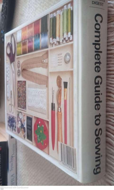 Complete Guide to Sewing: Step by step techniques for making clothes and home accessories