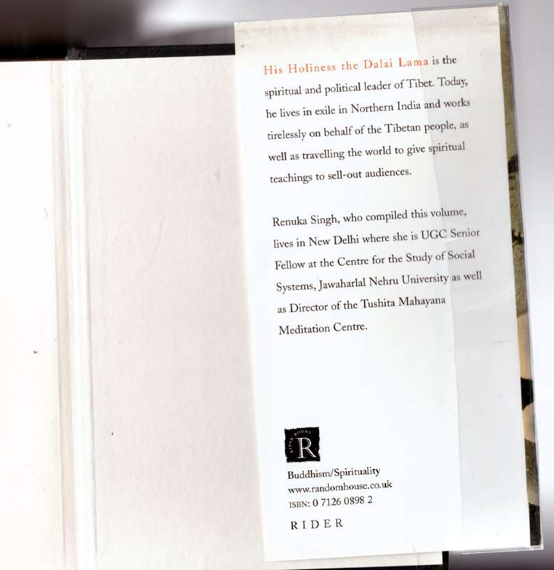 The Dalai Lama's Book of Daily Meditations   --   Renuka Singh [Compiler]