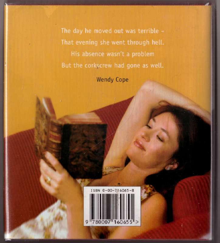 Essential Poems (To Fall in Love With)  --  Daisy Goodwin [Editor]