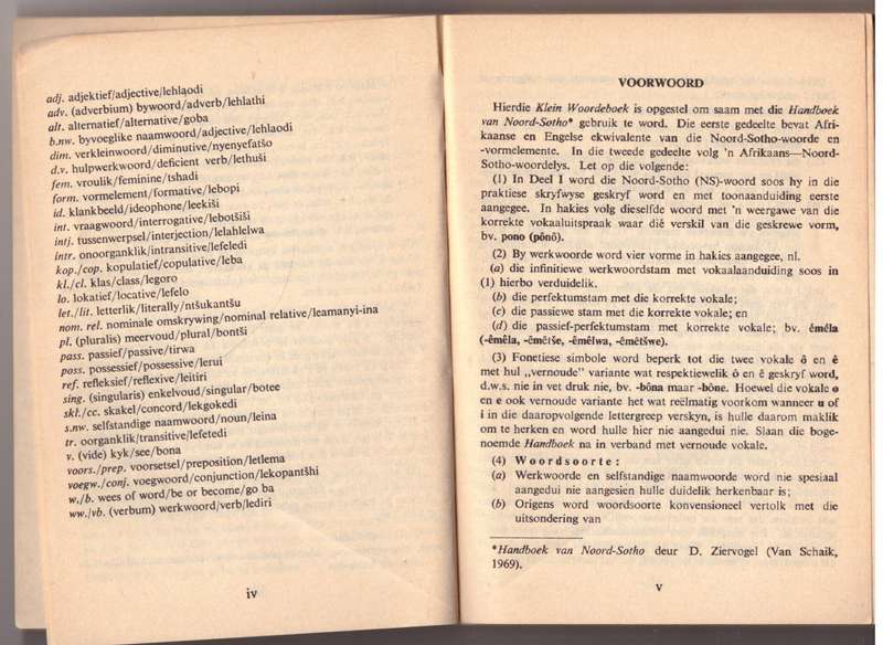 Klein Noord-Sotho woordeboek: N.-Sotho--Afrikaans--English, Afrikaans --N.-Sotho, English--N.-Sotho
