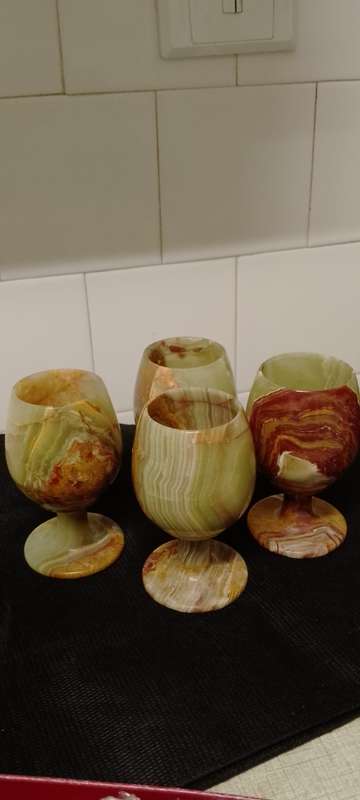 4 x vintage Gorgeous retro alabaster stemmed wine goblets