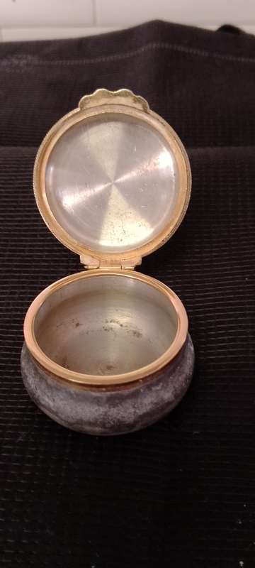 A VINTAGE. ROYAL SELANGOR PEWTER 4 x 3cm