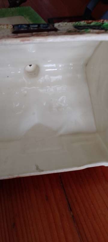 (atRr) VINTAGE - 1930s  BESWICK ENGLISH COTTAGE -  CHEESE / BUTTER DISH -base17x20cm height17cm