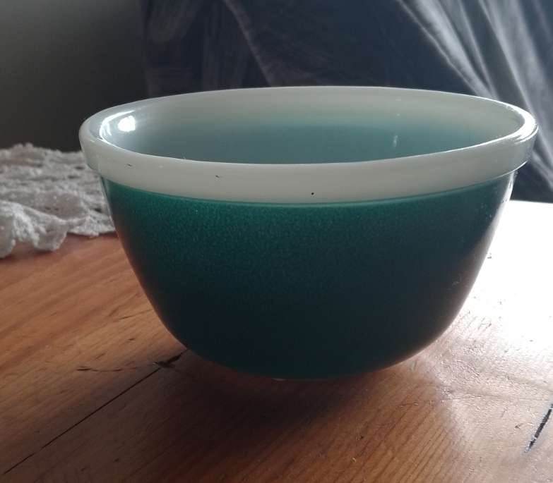 A VINTAGE JADE GREEN MILK GLASS JAJ MIXING BOWL made in England