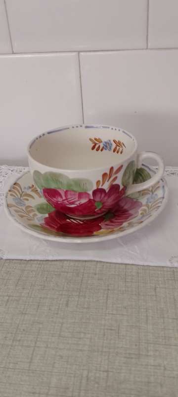 A GORGEOUS VINTAGE BELLE FORE COFFEE/ TEA DUO CUP & SAUCER