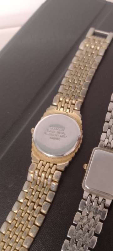 Vintage ladies Epos and male Citizen quartz -not working for parts only.