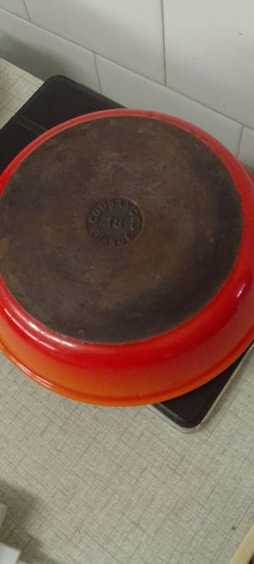A vintage burnt orange no.18 cast iron enamel Cousances France
