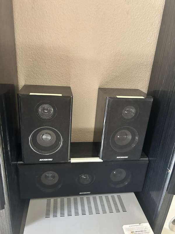 Rocksonic AV-3688 Digital Home Theatre amplifier system
